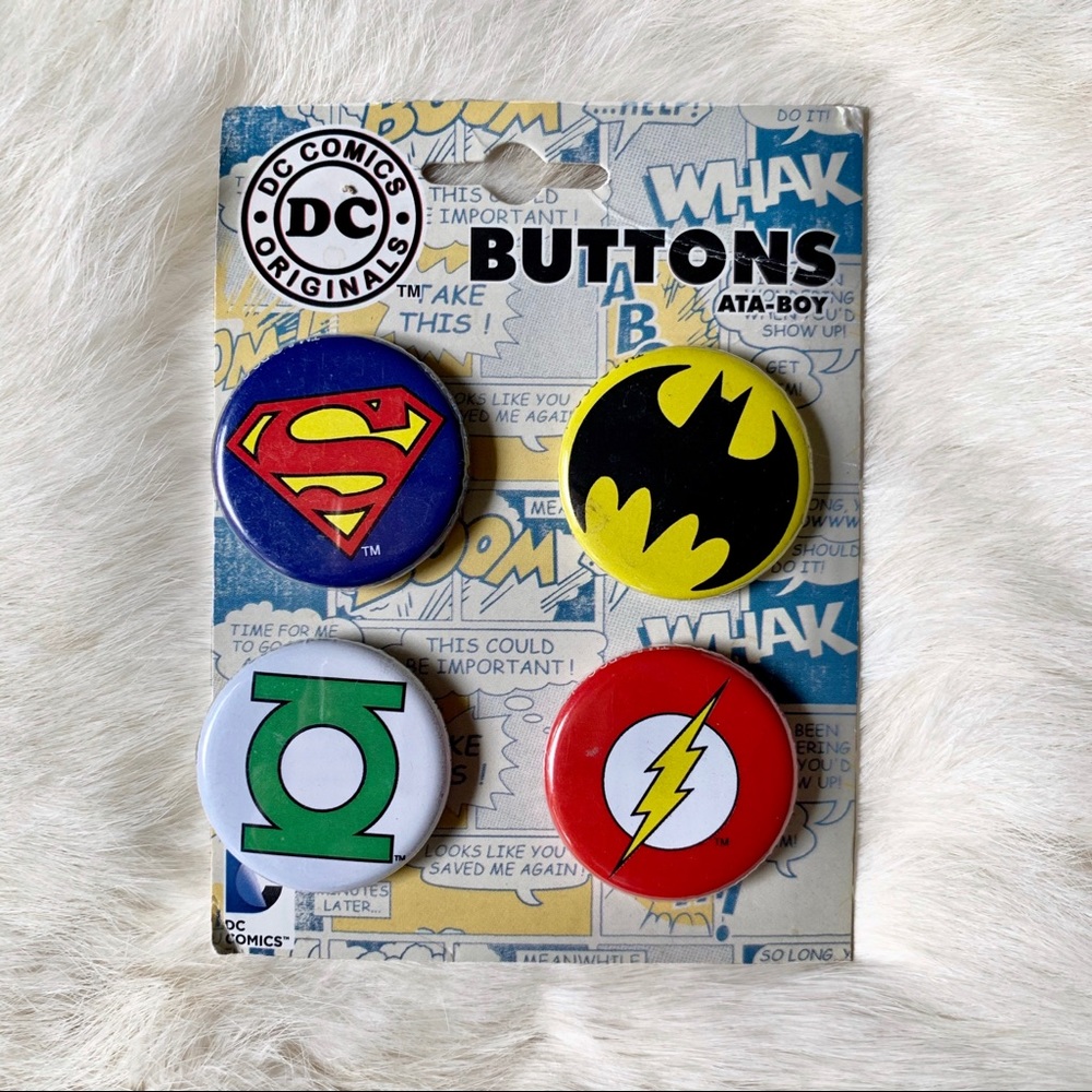 DC Comic pins Superman flash Batman green lantern